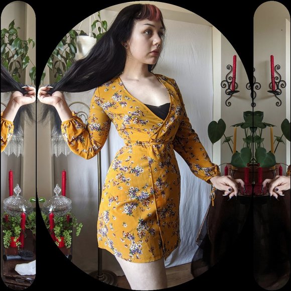 Butterscotch-yellow Floral Mini Wrap Dress - Picture 2 of 3